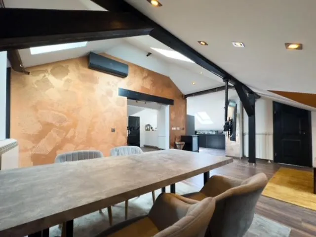 Apartman Edo 4 プーラ
